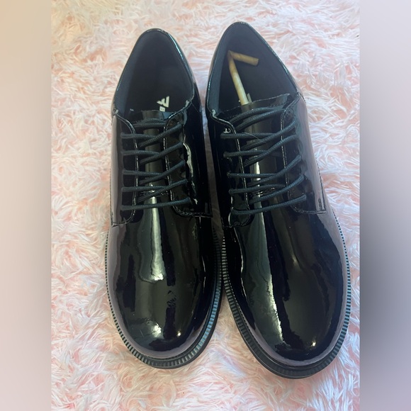 Bates Glossy Black Oxfords main image 4